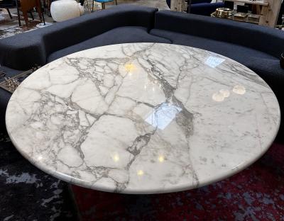 Angelo Mangiarotti Angelo Mangiarotti Calacatta Marble Round Oversize Dining Table 1970s