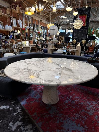 Angelo Mangiarotti Angelo Mangiarotti Calacatta Marble Round Oversize Dining Table 1970s