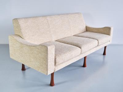 Angelo Mangiarotti Angelo Mangiarotti Three Seat Sofa La Sorgente Dei Mobili Italy 1970s