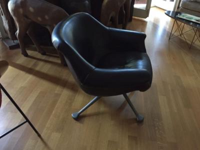 Angelo Mangiarotti Rare Armchair mod 1110