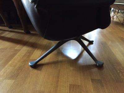 Angelo Mangiarotti Rare Armchair mod 1110