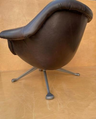 Angelo Mangiarotti Rare Armchair mod 1110
