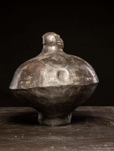 Anthropomorphic ceramic vessel Luba People DRC 