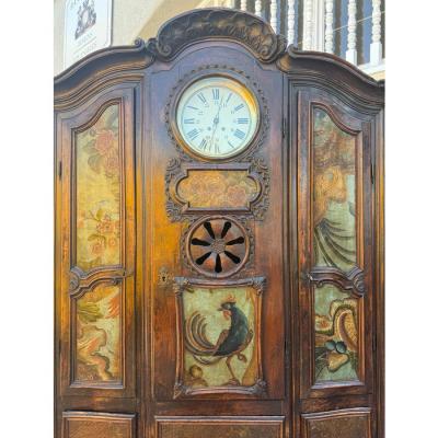 Antique 18c Louis XV Carved Walnut Vaisselier With Built in Clock