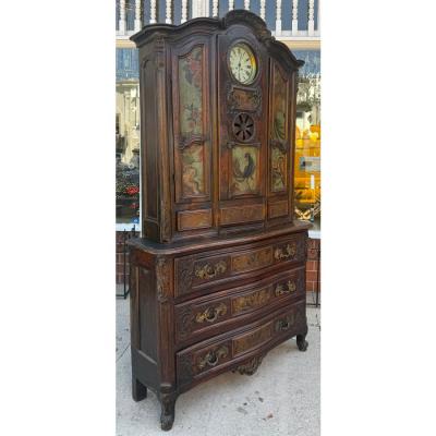 Antique 18c Louis XV Carved Walnut Vaisselier With Built in Clock