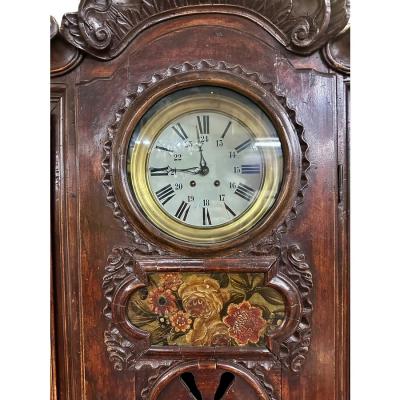 Antique 18c Louis XV Carved Walnut Vaisselier With Built in Clock