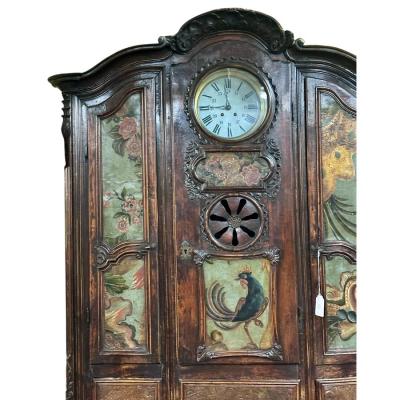Antique 18c Louis XV Carved Walnut Vaisselier With Built in Clock