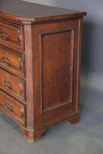 Antique 18th Century Italian Walnut Chest of Drawers