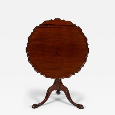 Antique 18th Century Tilt Top Pie Crust Pedestal Table