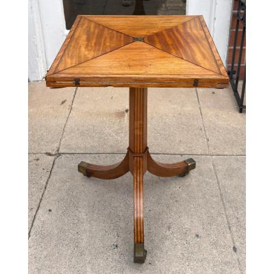 Antique 19th C Georgian Handkerchief Games Table