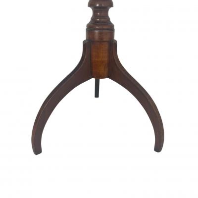 Antique 19th Century American Tilt Top Table