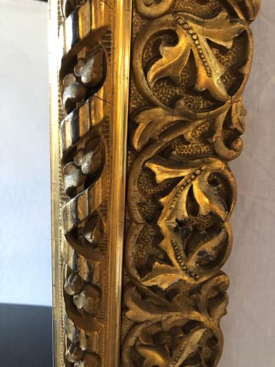 Antique 19th Century Fine Giltwood Mirror with Leaf Vine and Floral Carvings