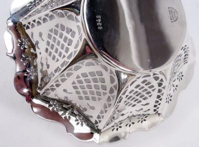 Antique American Edwardian Classical Pierced Sterling Silver Bowl