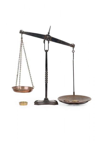 Antique American Iron Balance Weighing Scale with Weights