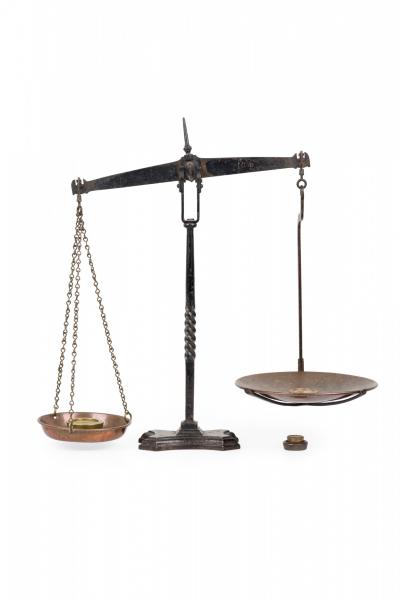 Antique American Iron Balance Weighing Scale with Weights