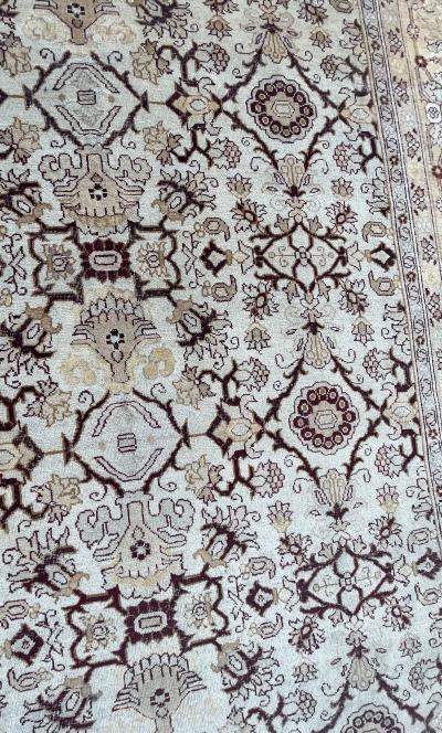Antique Amritsar Agra Carpet