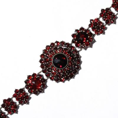 Antique Bohemian Bracelet Encrusted with Garnets in Garnet Gold Setting