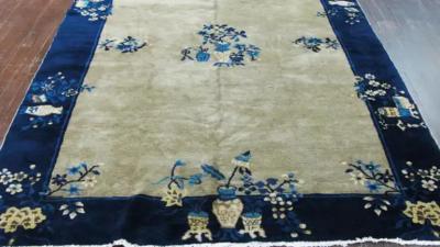 Antique Chinese Peking Art Deco Design