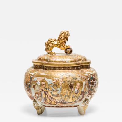 Antique Chinese Porcelain and Eglomise Gold Scenic Lidded and Footed Box