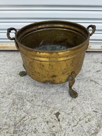 Antique Copper Pot w Brass Legs and Handles