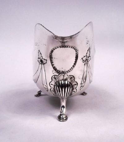 Antique English Edwardian Regency Sterling Silver Gravy Boat