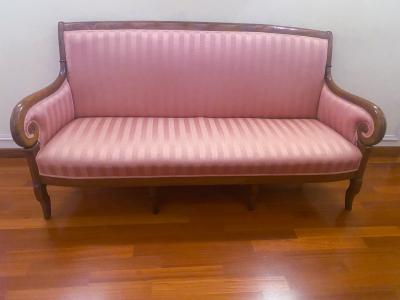 Antique French Pink color Sofa in Walnut 1830