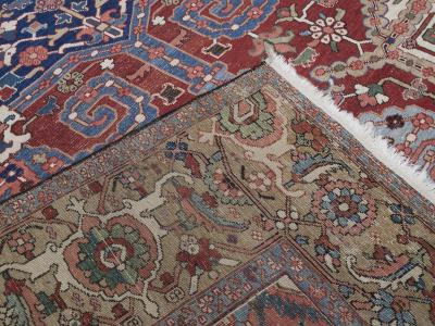 Antique Heriz Serapi Carpet DK 114 97 