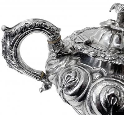 Antique Irish Silver Teapot Dublin 1835 Patrick Laughlin