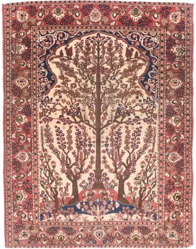 Antique Isfahan Rug 4 9 x 6 4 