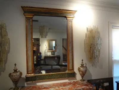 Antique Italian Neoclassical Style Faux Marble and Giltwood Mirror