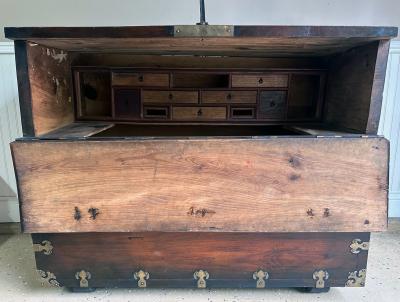 Antique Korean Bandaji Chest Gyeonggi Do Joseon Dynasty