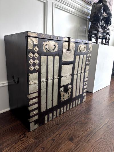 Antique Korean Bandaji Chest Pyongyang Province Joseon Dynasty