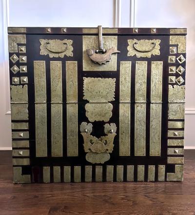 Antique Korean Bandaji Chest Pyongyang Province Joseon Dynasty