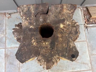 Antique Marble Top Gilt Wooden Architectural Corinthian Capital Table