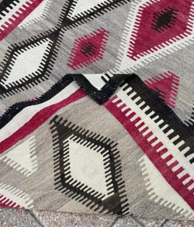 Antique Navajo Rug Dimond Design