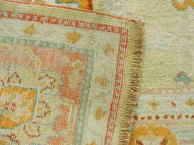 Antique Oushak Carpet 109 x 14