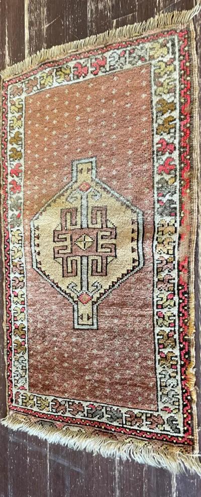 Antique Oushak Yastik Anatolian Rug The Starts