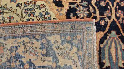 Antique Persian Sarouk Feraghan