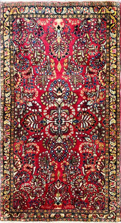 Antique Persian Sarouk Rug c 1930