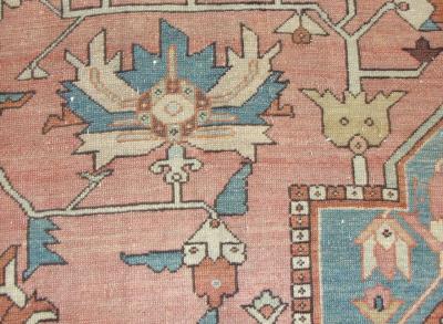 Antique Persian Serapi Carpet Fine