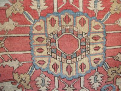 Antique Persian Serapi Carpet Fine