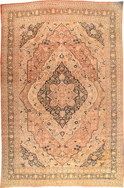 Antique Persian Tabriz Rug 129 x 1910