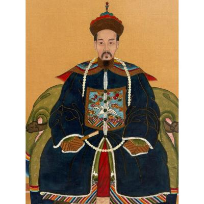 Antique Qing Dynasty Chinese Male Ancestor Portrait Painting