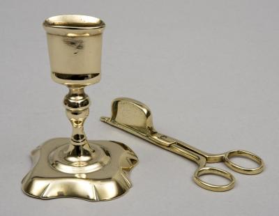 Antique Queen Anne Period Brass Candle Snuffer