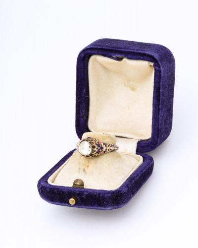 Antique Rose Diamond and Enamel Gold Ring