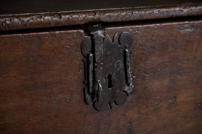 Antique Rustic Oak Coffer England Early 18th Century