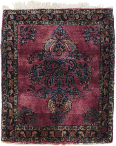 Antique Sarouk Rug 20 x 25