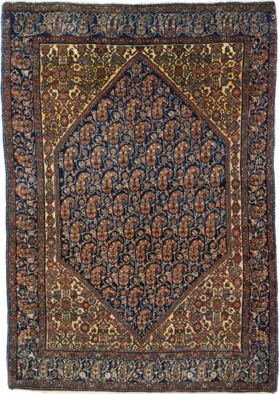 Antique Sarouk Rug 34 x 410