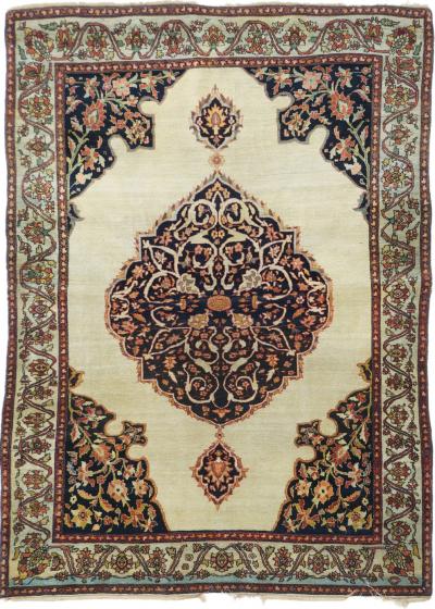 Antique Sarouk Rug 4 2 x 5 10 
