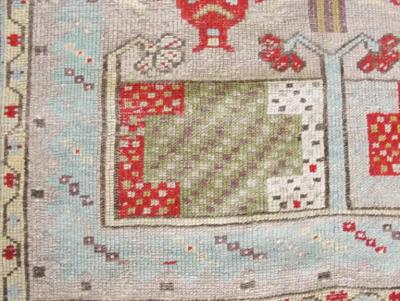 Antique Turkish Ghiordes Rug 35 x 65